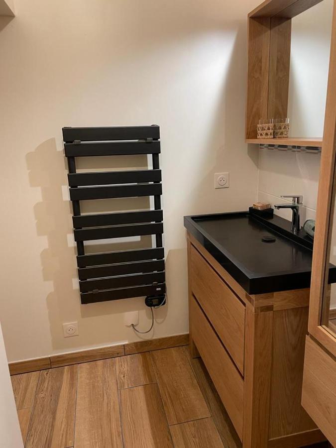 Loft Le Cosy Coeur De Ville Stationnement Privatif Limoges Buitenkant foto